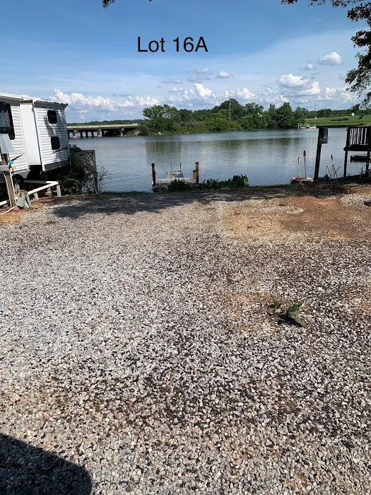 Paradise Island RV Park Picture 6