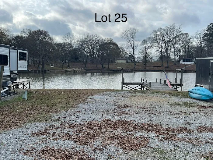 Paradise Island RV Park Picture 9