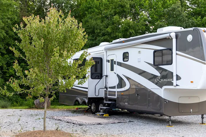 Gibson's Grove RV Park & Storage Picture 5