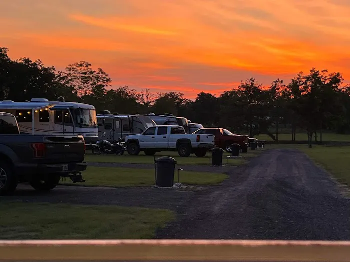 Pebble Hill RV Resort Picture 3