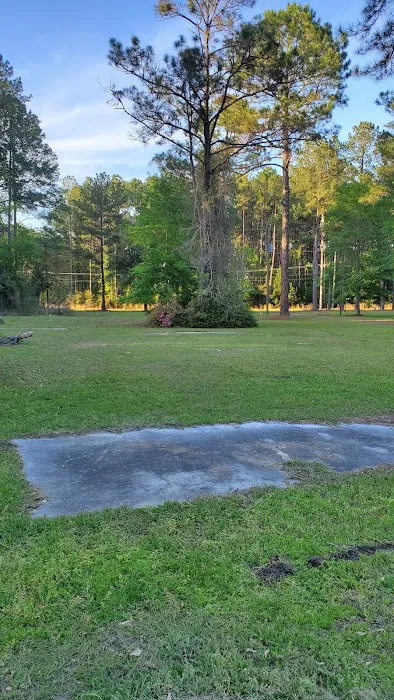 Lakeside at Whispering Pines RV Resort Picture 8