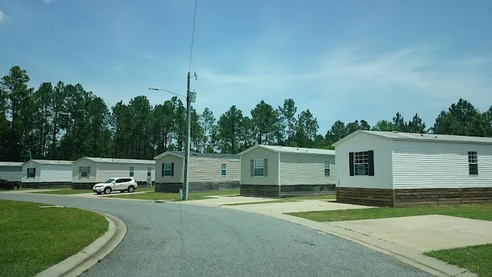 Shady Grove Mobile Home Community Picture 7