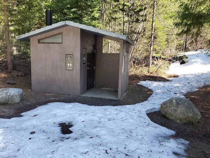 Lower Johnny Creek Campground Picture 1