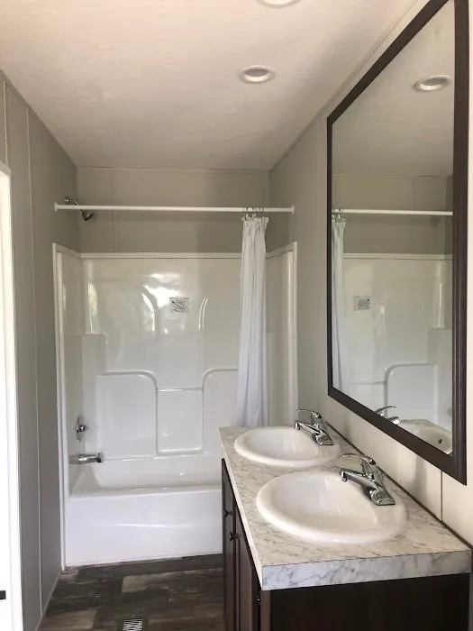 Eagle Creek Picture 9