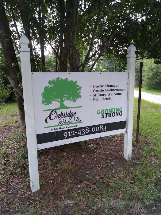 Oakridge at Hidden Pond Picture 1