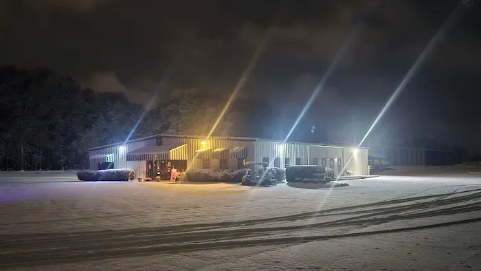 Fair Harbor RV Park & Campground Picture 3