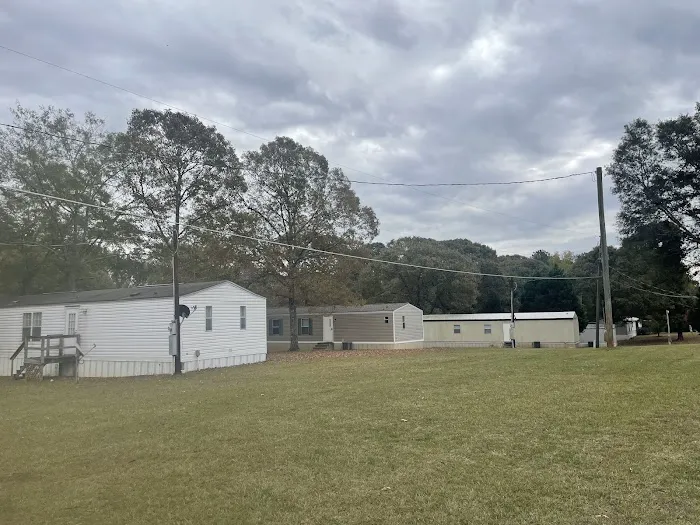Country Living Manufactured Home Community Picture 1