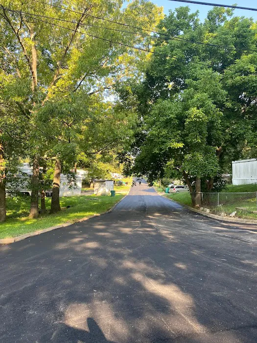 Short Creek Guard Station Picture 1