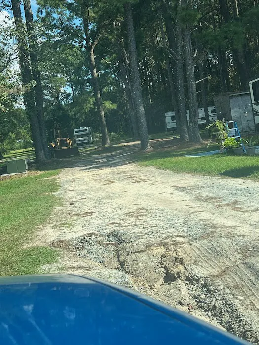 Pine Creek Campground Picture 3