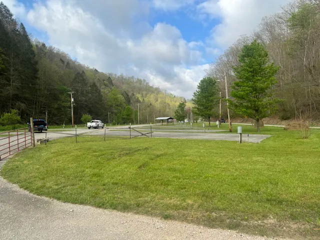 Leslie County RV Park Picture 3