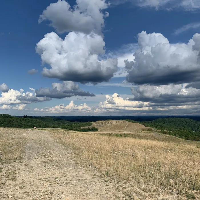 Leslie County RV Park Picture 10