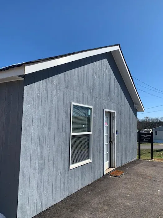 Town & Country Mobile Home Community Picture 2