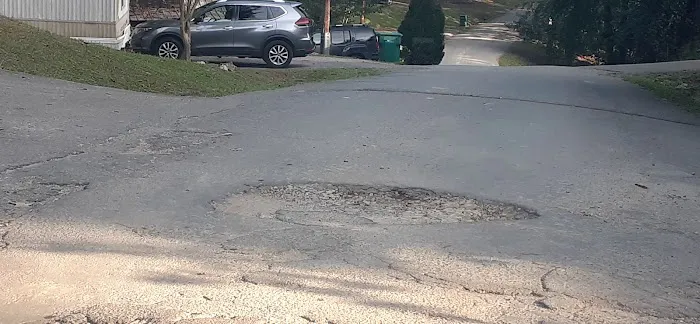 Eastwood Hills Picture 4