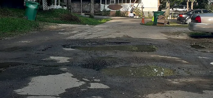 Eastwood Hills Picture 6