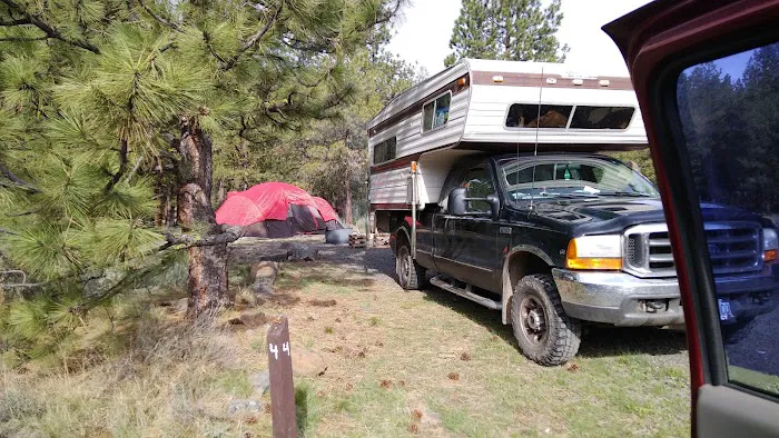 Yellowjacket Campground Picture 7