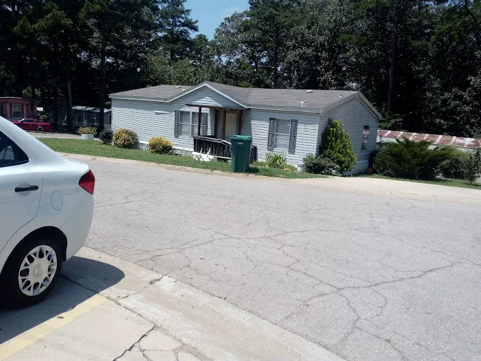 One Hundred Oaks Picture 4