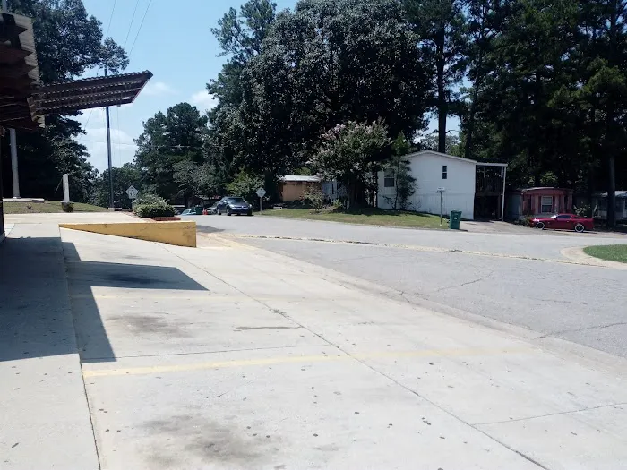 One Hundred Oaks Picture 8