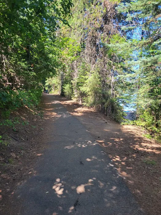 Jubilee Lake Campground Picture 4