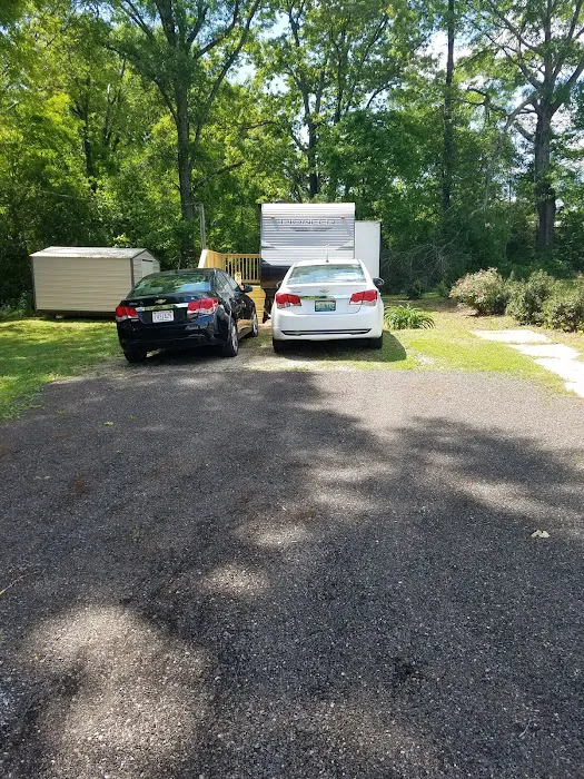 Longmeadow Mobile Home Community Picture 2