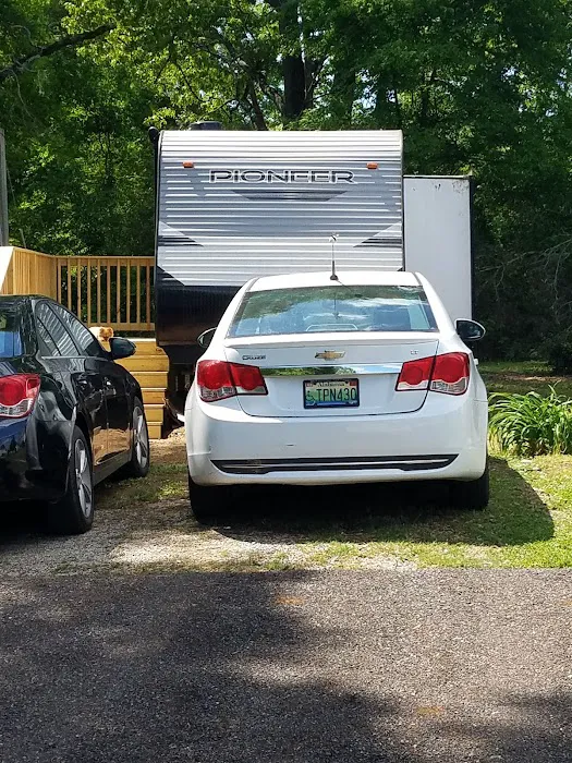 Longmeadow Mobile Home Community Picture 8