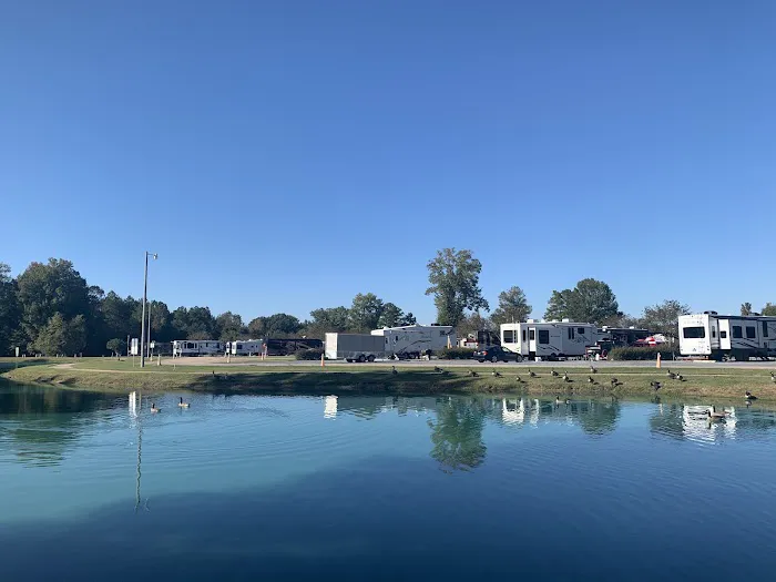 Capital City RV Park Picture 7