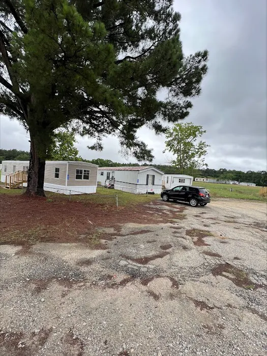 Pleasant Hill Mobile Home Community Picture 10