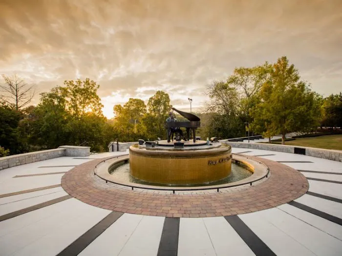 Oak Grove Estates Mobile Home Communities Picture 3