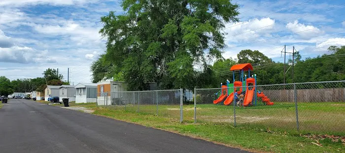 Oak Grove Estates Mobile Home Communities Picture 4
