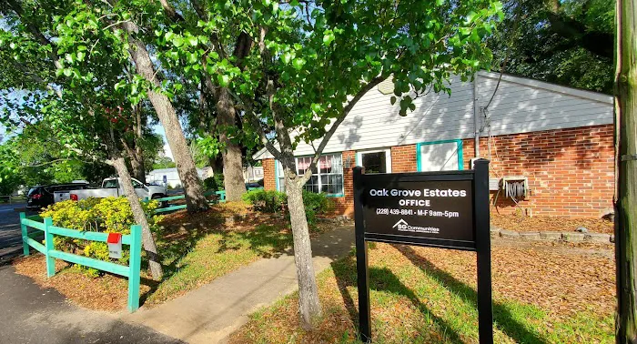 Oak Grove Estates Mobile Home Communities Picture 7