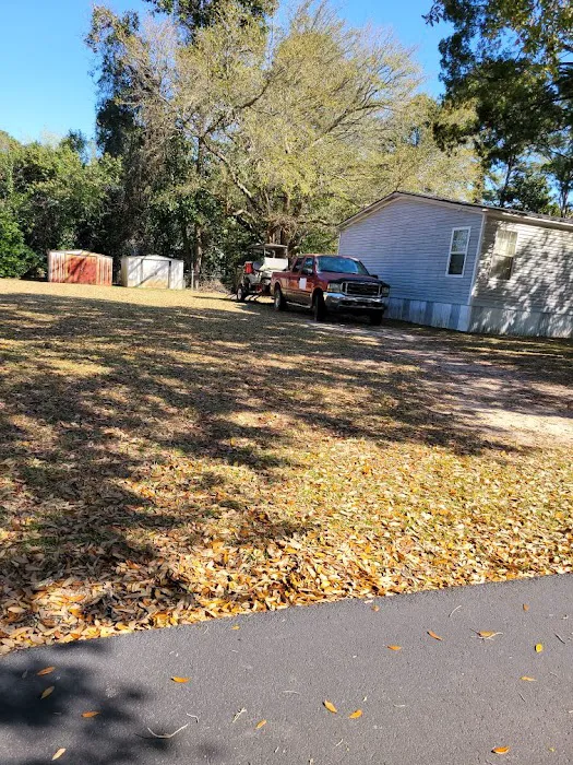 Devencrest RV Sales & Services Picture 1