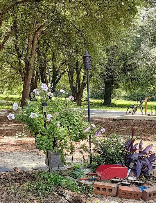 Devencrest RV Sales & Services Picture 8