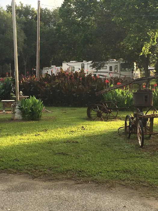 Devencrest RV Sales & Services Picture 6