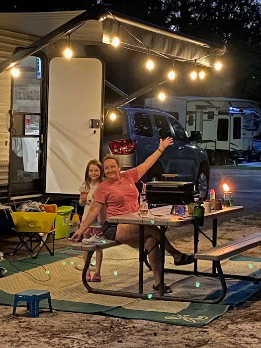 River RV Park Picture 8