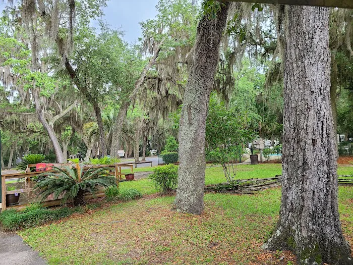 Eagle's Roost RV Resort Picture 4