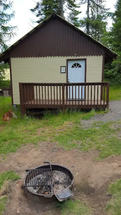 Field Springs Cabin Picture 8