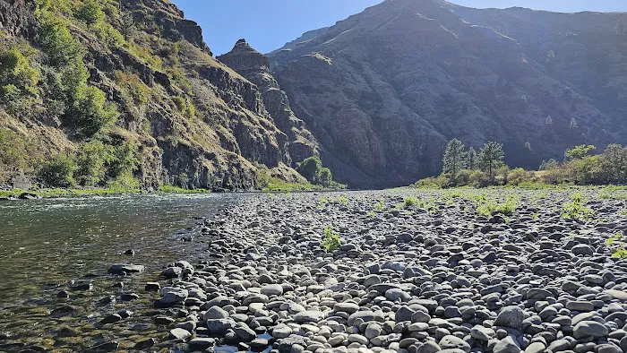 Snyder Bar Picture 1