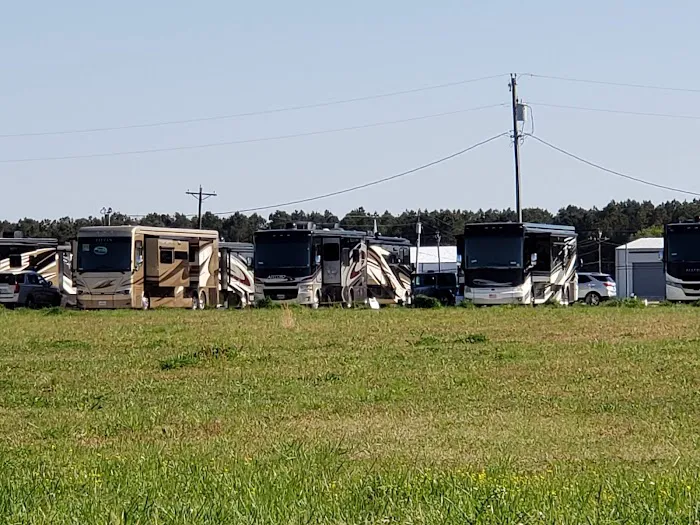 Red Bay RV Park Picture 2