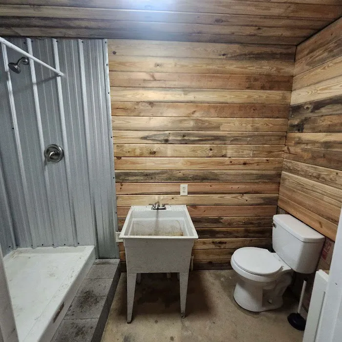 Huckleberry Hills RV Park Picture 3