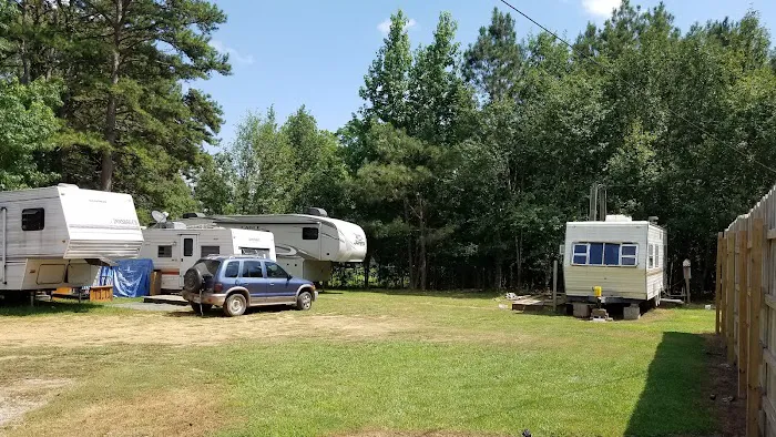 HWY 57 Three Way R.V. Park Picture 5