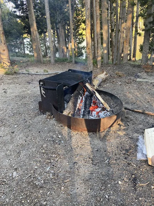 Worthen Meadow Reservoir Campground Picture 8