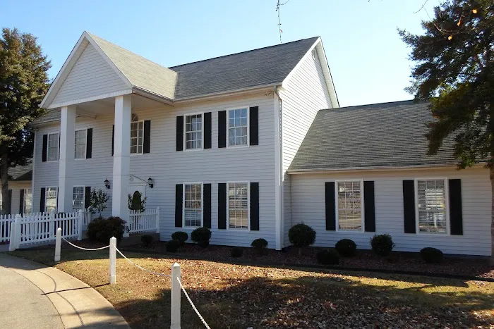 Peachtree Crossings Picture 3