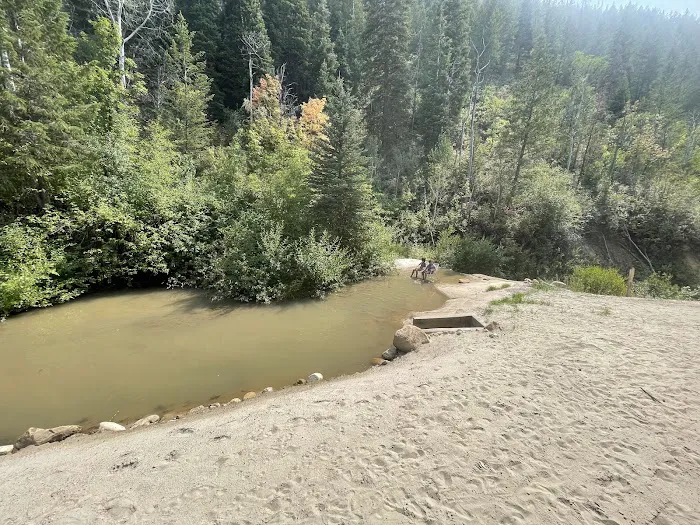 Hobbs Hollow Picture 3