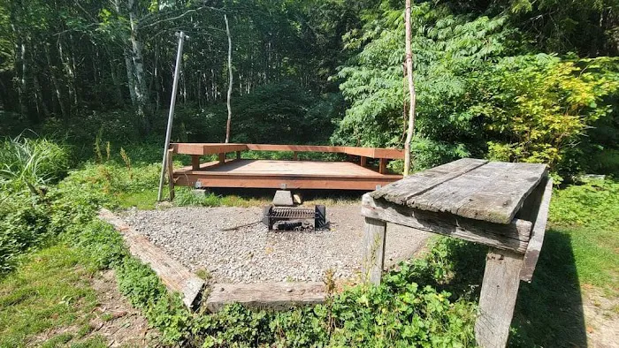 Yahoo Lake Campground Picture 7