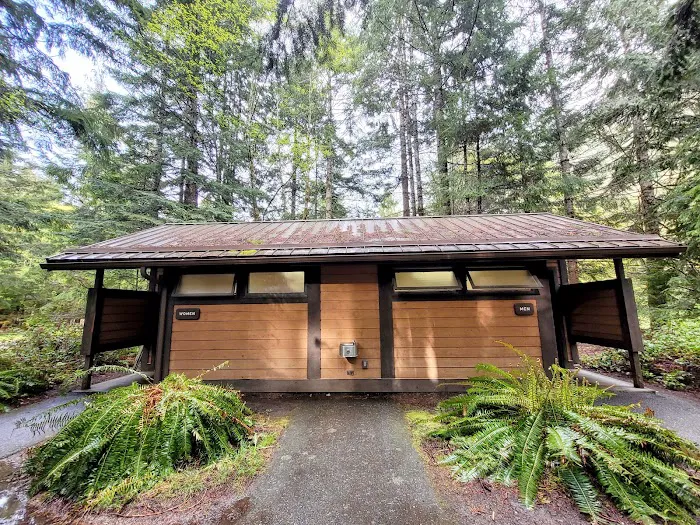 Fairholme Campground Picture 2