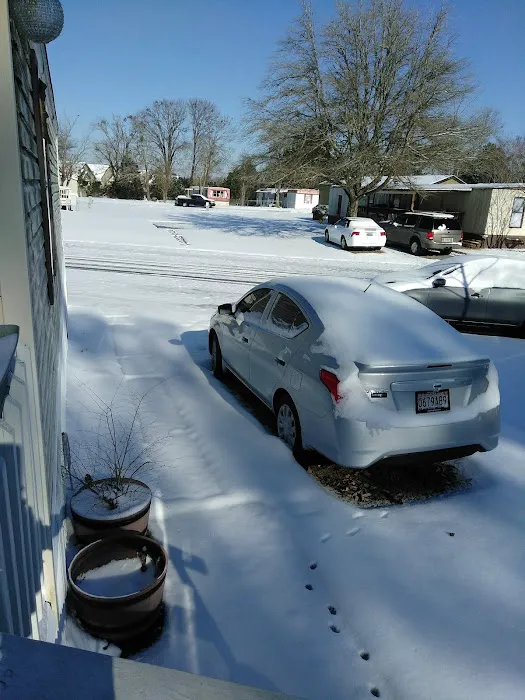 Southern Villa Manufactured Home Community Picture 8