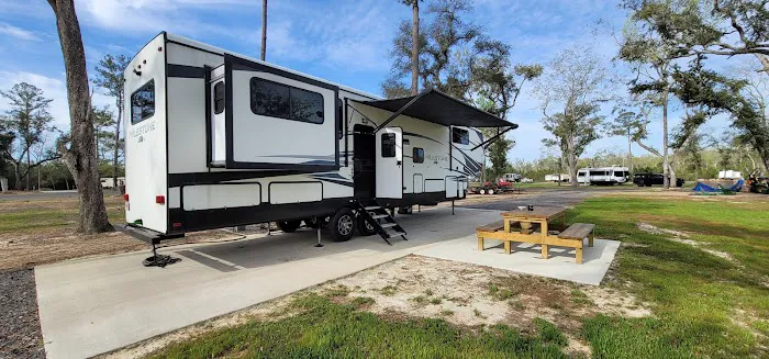 Legacy RV Resort Picture 5