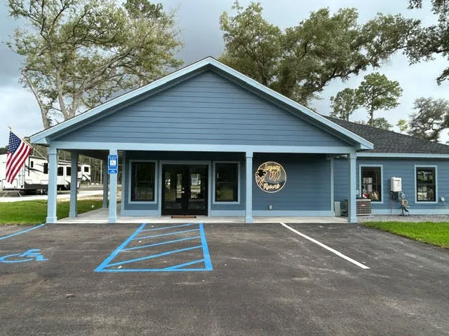 Legacy RV Resort Picture 2