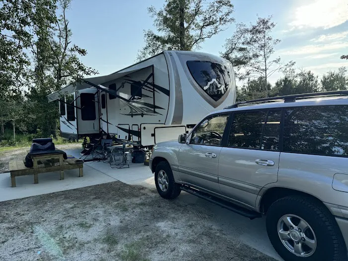 Legacy RV Resort Picture 9