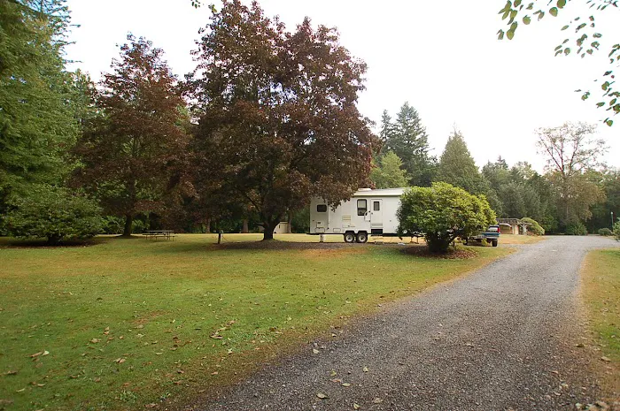Friday Creek Campground Picture 2