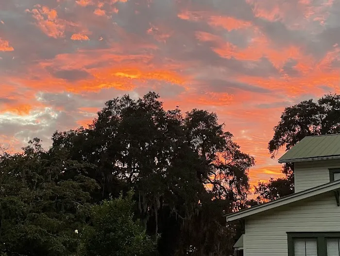 McIntosh Manor RV Park and Retreat Picture 7